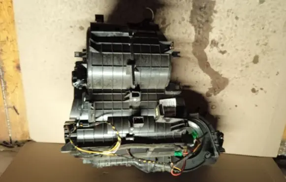 Renault Scenic II - Grand scenic II Interior heater climate box assembly 8200367469
