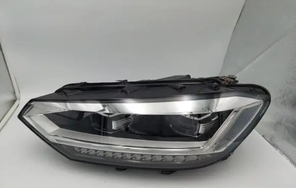 Volkswagen Touran III Headlight/headlamp 5TB941081A 030129923300