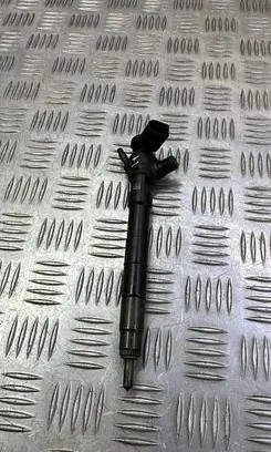 Skoda Octavia Mk3 (5E) Fuel injector 04L130277D 28370681 264GK04R35