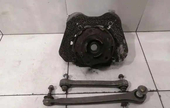 Porsche 911 997 Rear wheel hub 99733111107 99733104301