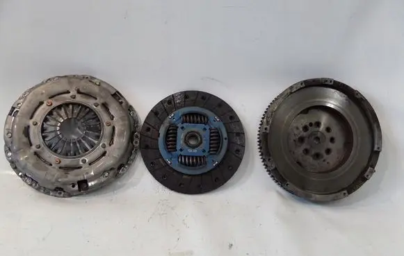 KIA Rio Clutch set kit ACM100