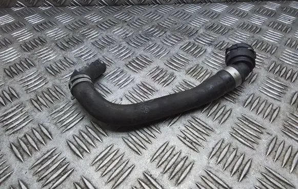 Volvo V60 Engine coolant pipe/hose 31368800