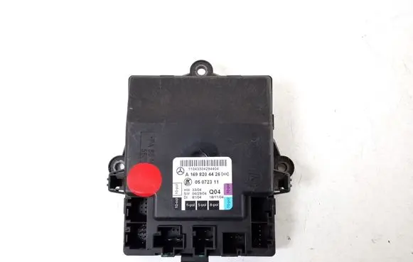 Mercedes-Benz A W169 Door control unit/module A1698204426