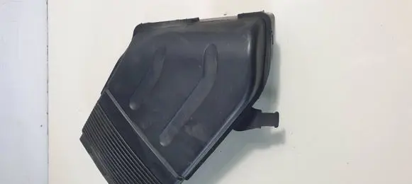 Audi A4 S4 B6 8E 8H Air intake duct part 8E0129817D