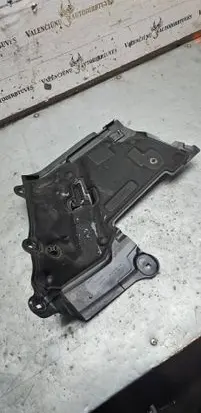 Mercedes-Benz E W213 Other engine bay part A2536208100