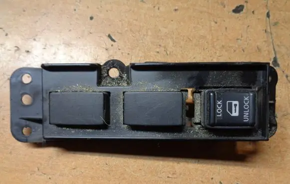 Nissan Note (E12) Central locking switch button 969RF3VV0A
