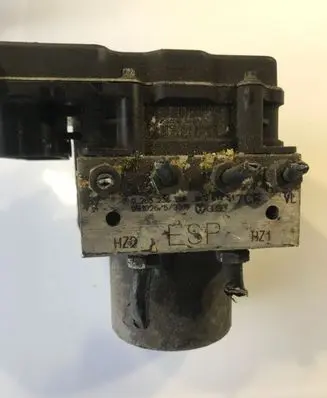 Audi A4 S4 B8 8K ABS Pump 8K0907379AK 9296J0329