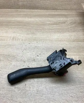 Volkswagen PASSAT B5 Indicator stalk 8L0953513G 202852