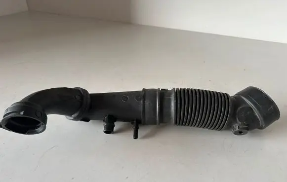 Turbo air intake inlet pipe/hose