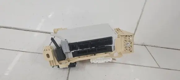 Toyota RAV 4 (XA50) Other control units/modules 8273042840 PH1200GMU 63571639