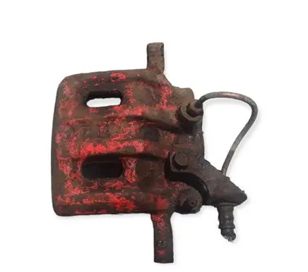 Mitsubishi Pajero Rear brake caliper