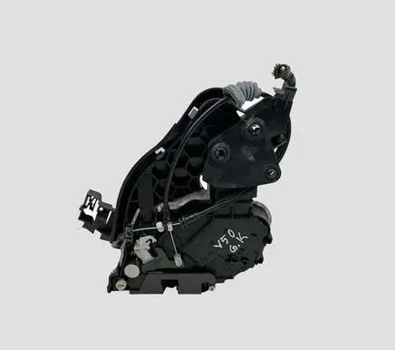 Volvo V50 Rear door lock 30699111 985916102