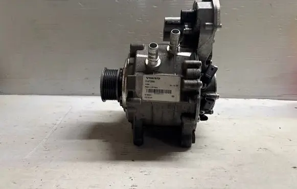 Volvo V60 Generator/alternator 31473906 0437507028 0890003TE9