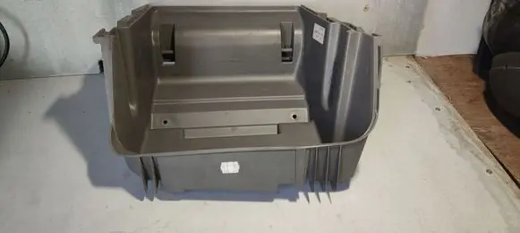 Nissan NV200 Glove box