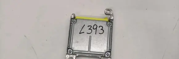Toyota Avensis T250 Airbag control unit/module 9817005122