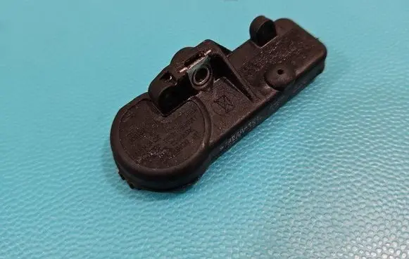 Ford Fusion II Tire pressure sensor CM5T-1A180-AA IMPRK1480562
