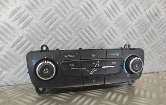 Ford Focus Climate control unit F1ET18549