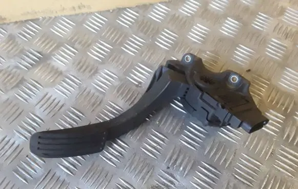 Ford Mondeo MK IV Accelerator throttle pedal 6G929F836SC 6PV00922015
