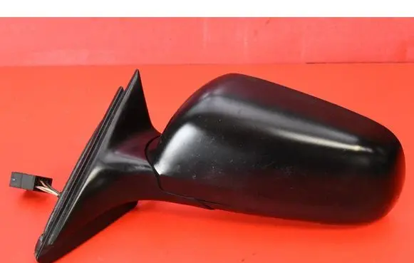 Audi A3 S3 8P Front door electric wing mirror 015683