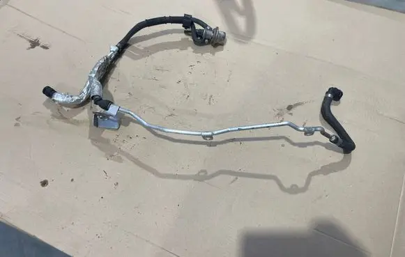 BMW X5 F15 AdBlue injector 8514448 8519112 8514465