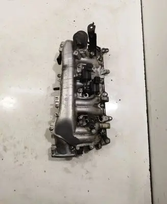 Opel Astra H Intake manifold 8973858233 700997110 0710700097