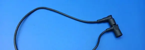 Mercedes-Benz 380 560SEC C126 Plug wire 
