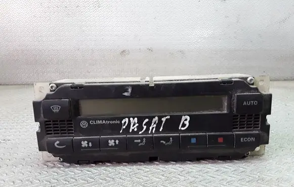 Volkswagen PASSAT B5 Climate control unit 3B1907044A