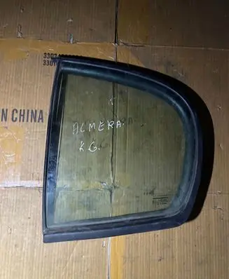Nissan Almera Tino Rear vent window glass 