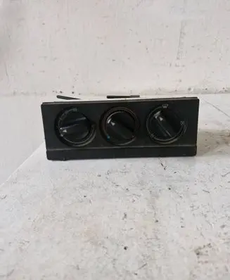 Audi 80 90 B3 Climate control unit