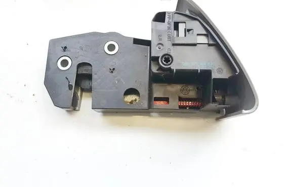 Volkswagen PASSAT B6 Seat back rest lock catch 3c9885682