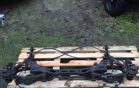 Hyundai i30 Rear axle beam with reductor 