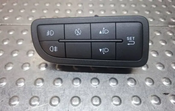 Alfa Romeo Mito Multifunctional control switch/knob 156102113 6DJ73JXWAA