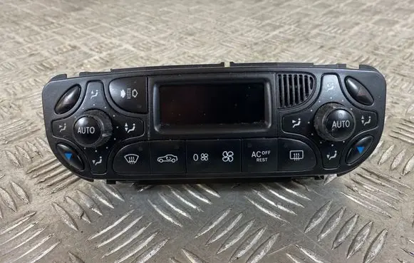 Mercedes-Benz CLK A209 C209 Climate control unit 2098300285 9140010491