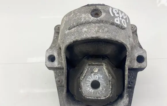 Audi Q5 SQ5 Engine mount bracket 8R0199381
