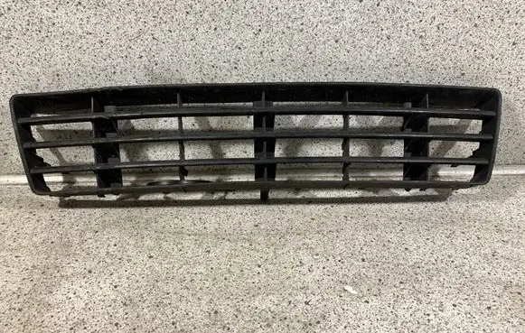 Audi A6 S6 C5 4B Front bumper lower grill 4B0807683F