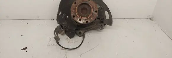 BMW 5 E39 Front wheel hub