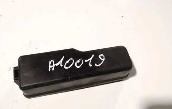 Toyota Corolla Verso AR10 Fuse box set 8386p1