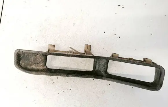 Audi 80 90 B3 Front door window switch trim 