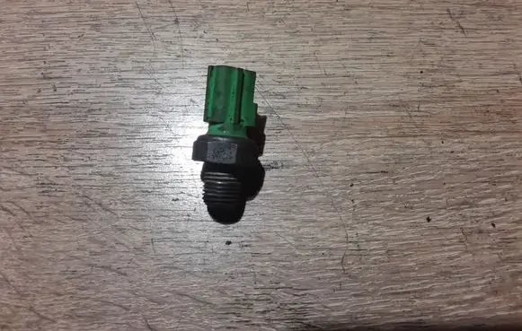 Ford Focus Oil pressure sensor 