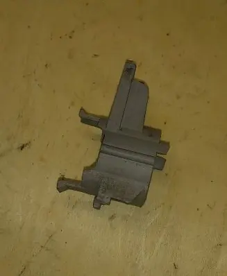 Mercedes-Benz E W211 Front parking sensor holder (PDC) A2118850467