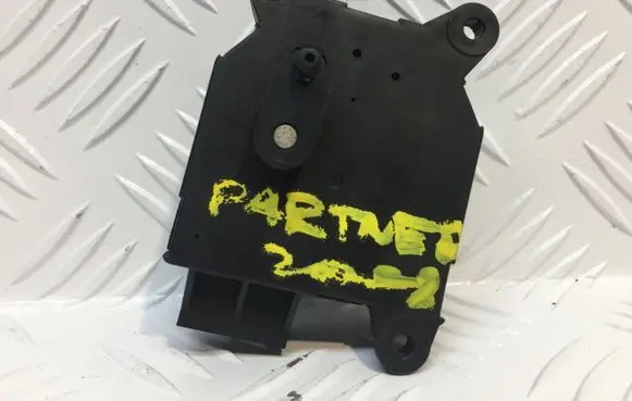 Peugeot Partner Air flap motor/actuator 030998Z