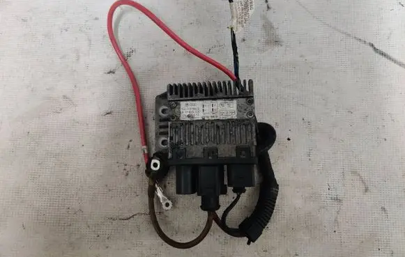 Volkswagen Transporter - Caravelle T5 Coolant fan relay 7H0919506D 898096000