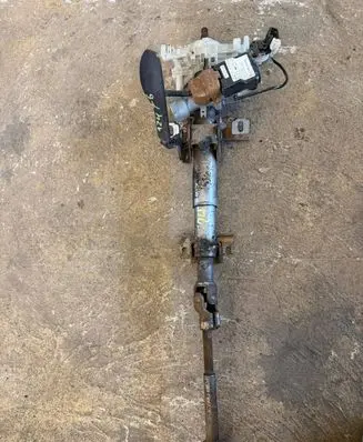 Suzuki Liana Steering wheel axle