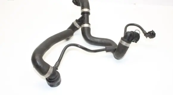 Mercedes-Benz C W205 Engine coolant pipe/hose A2055015700