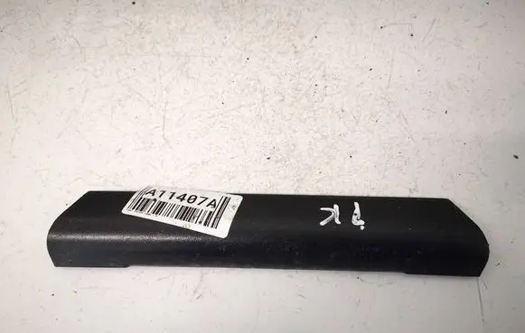 Opel Zafira B Other front door trim element 13121853