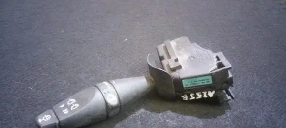 Ford Focus Indicator stalk 98ag17a553bc