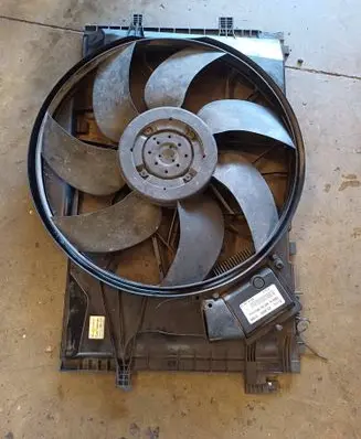 Mercedes-Benz C W203 Electric radiator cooling fan A2035000293 G128Y20 885001966