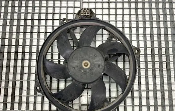 Renault Megane III Fan set 214810898R