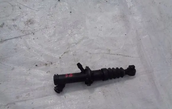 Renault Clio IV Clutch slave cylinder 306108623R