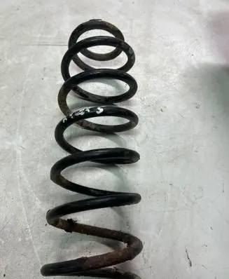 Audi A4 S4 B5 8D Rear coil spring 